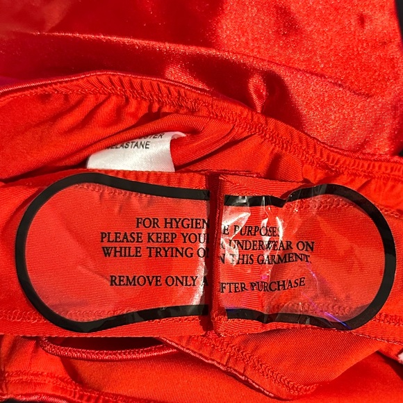 NWT PRINCESS POLLY Gracie Bodysuit in Red - Picture 8 of 11